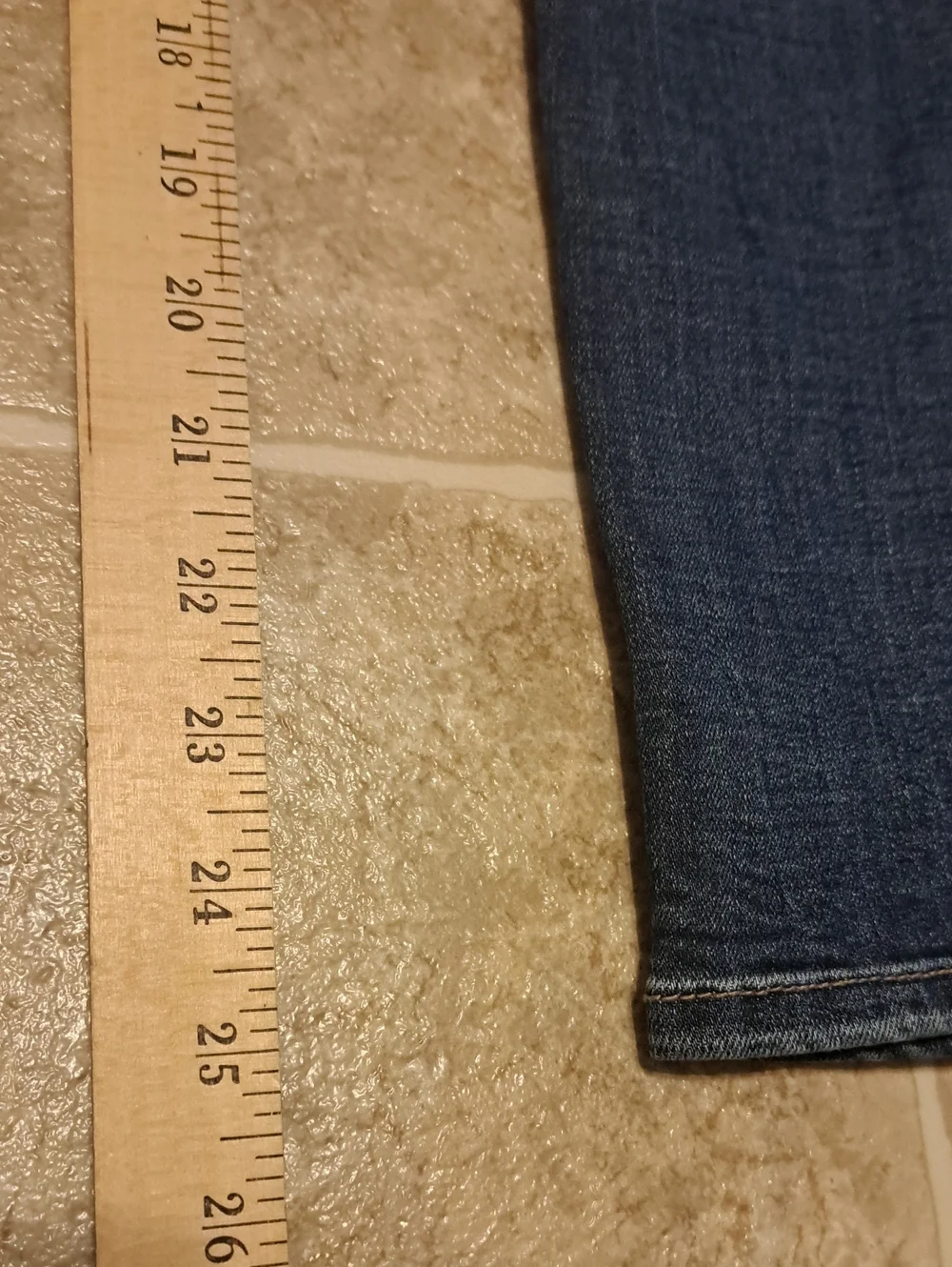 BKE Gabby High Rise Dark Blue Skinny Jeans. Size 31.